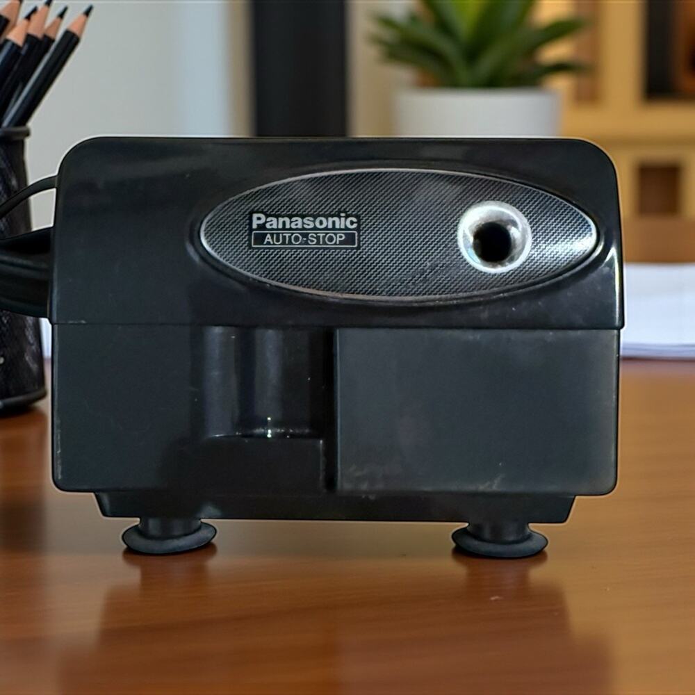 Vintage Panasonic Black Electric Pencil Sharpener Model KP-310 Auto Stop Works